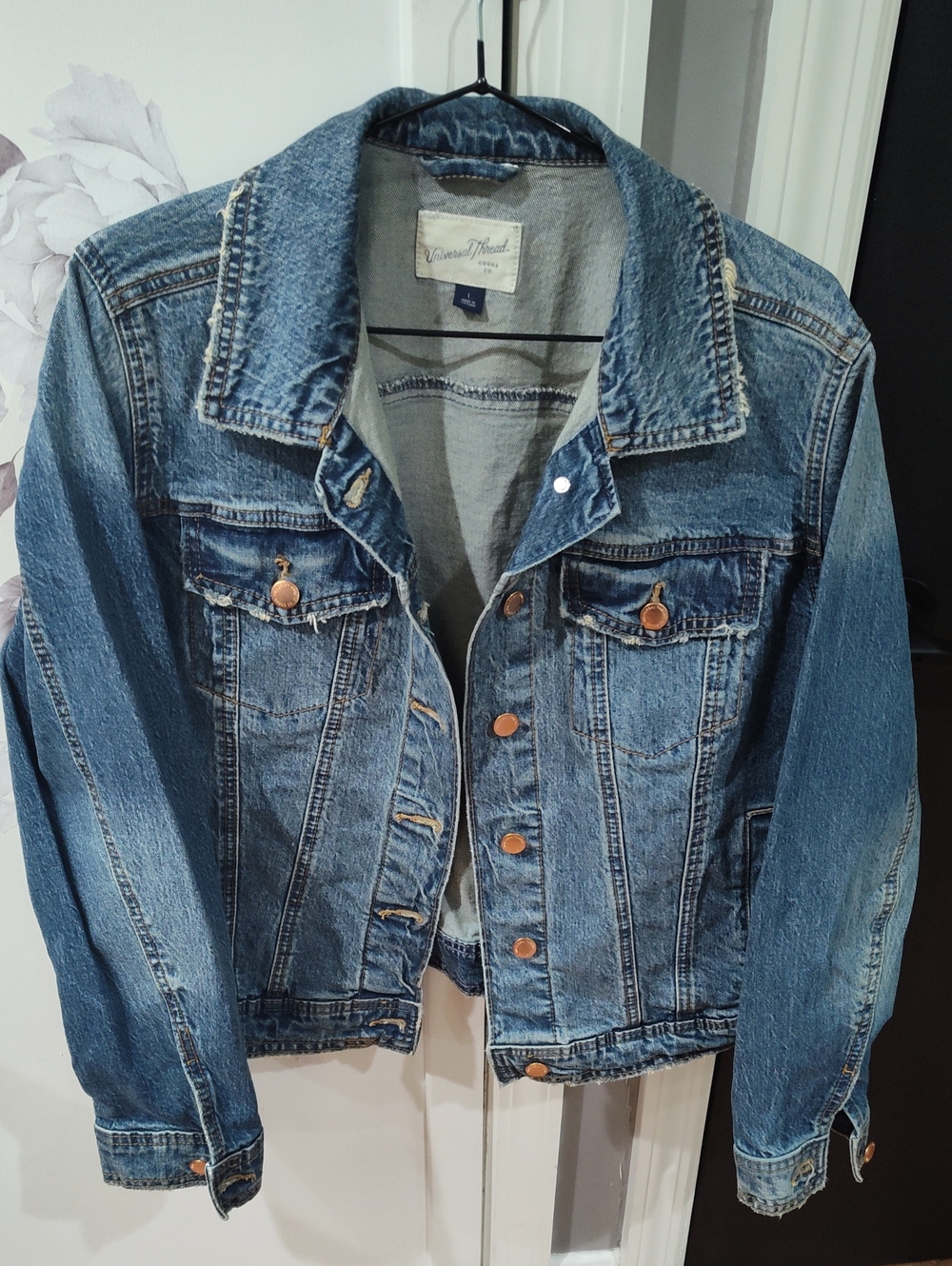 Universal Thread Distressed Blue Denim Jacket